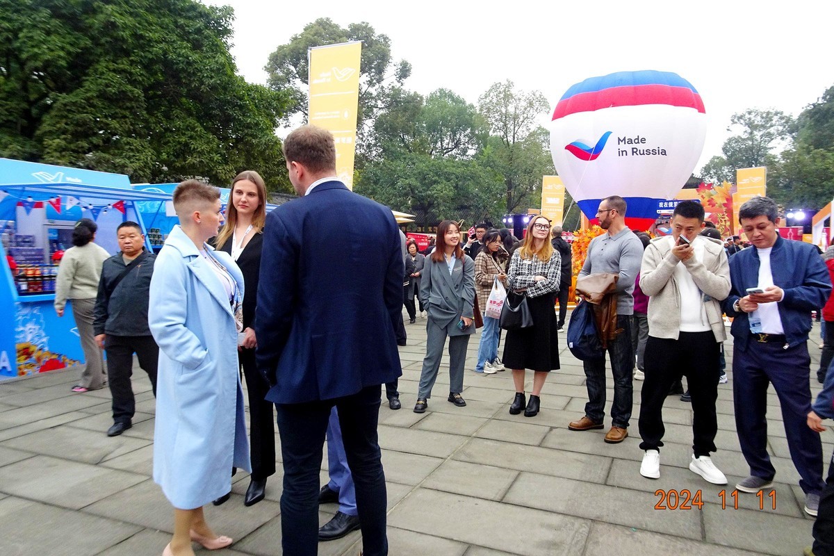 “俄罗斯食品文化节”成都站进行时