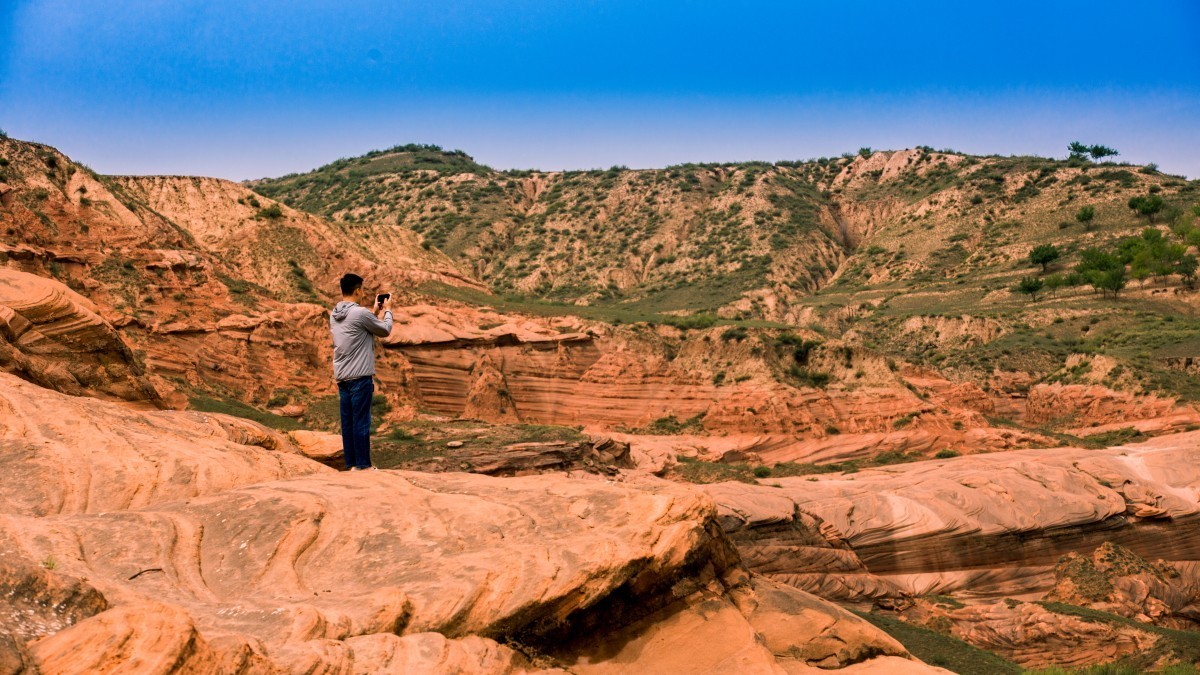 靖边一波浪谷（续）