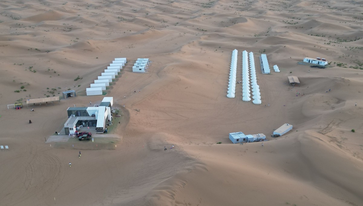 腾格里沙漠航拍一