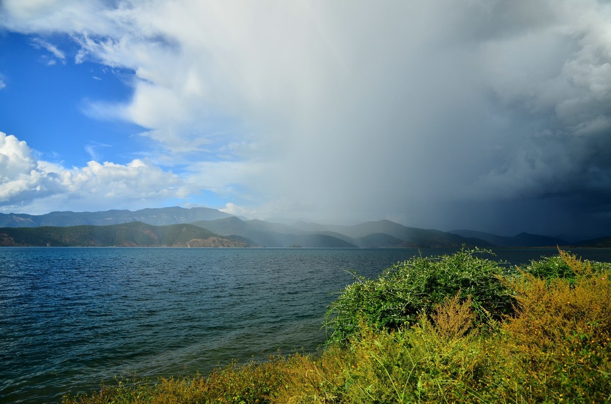 一组旧照片整理:泸沽湖之恋
