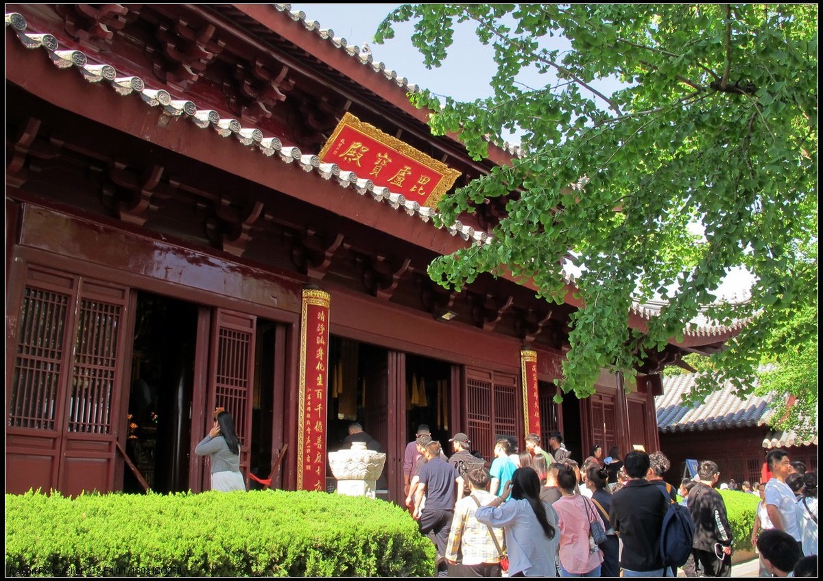 南京大报恩寺，鸡鸣寺，玄武湖。