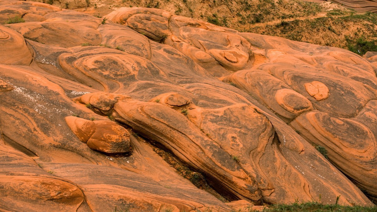靖边一波浪谷（续）