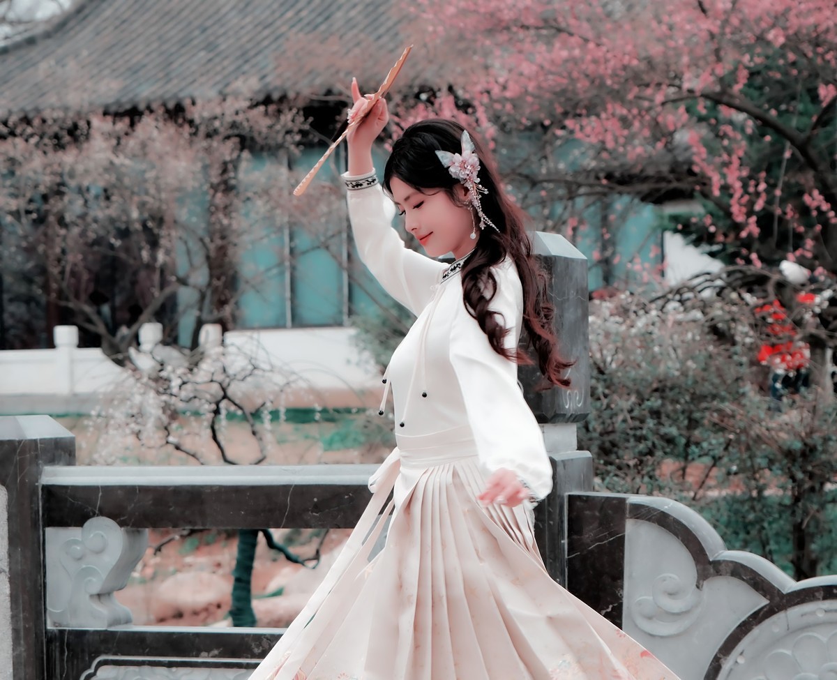 环境人像∶《相思梅开一夜来》