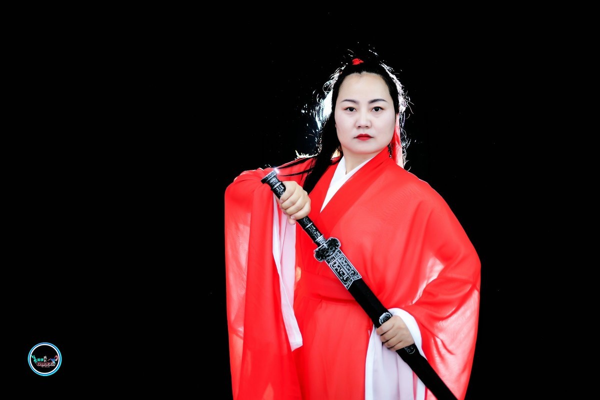 【忆舞·女剑客】---超超