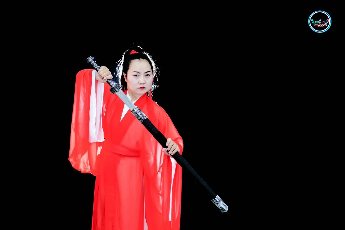 【忆舞·女剑客】---超超