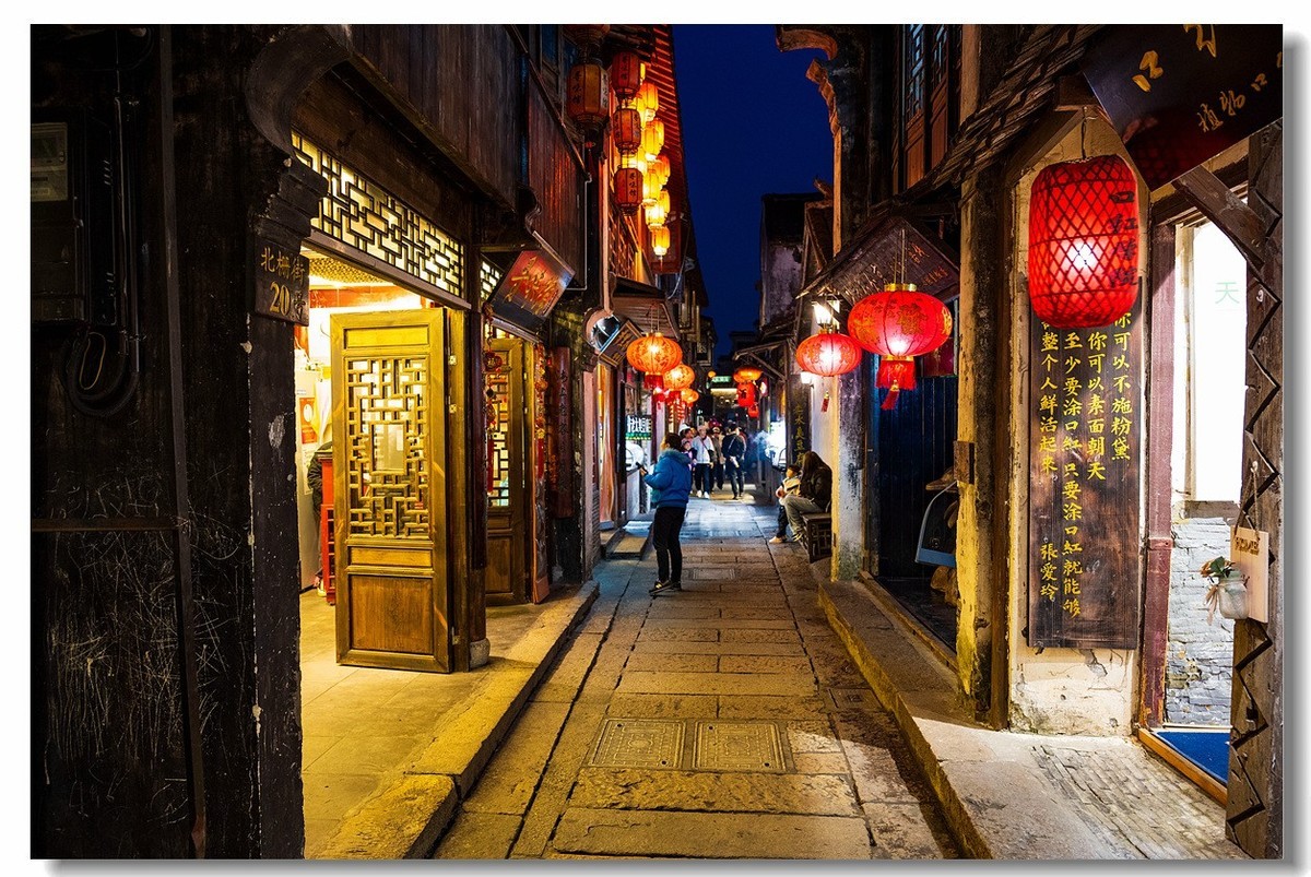 无三角架手持拍摄一一西塘古镇夜景