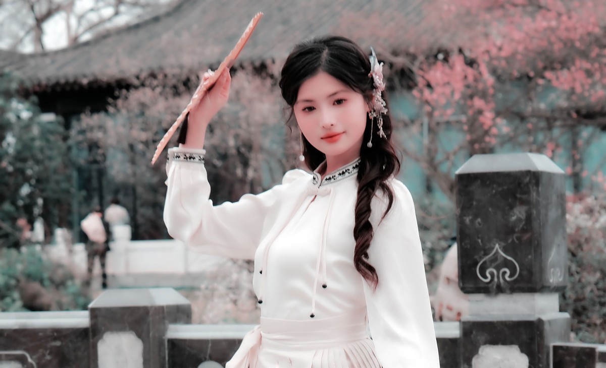 环境人像∶《相思梅开一夜来》