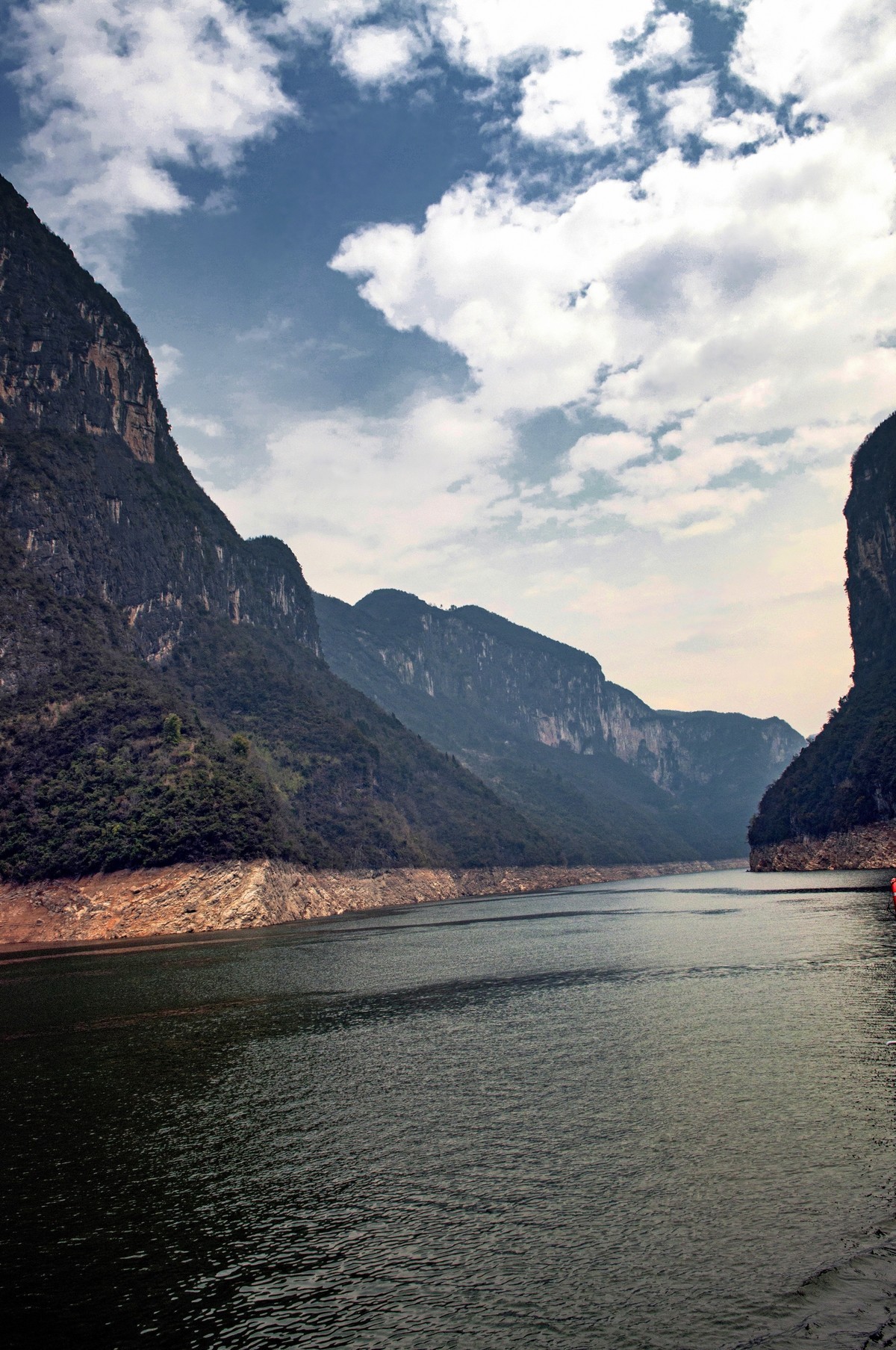 再发（船游大清江）