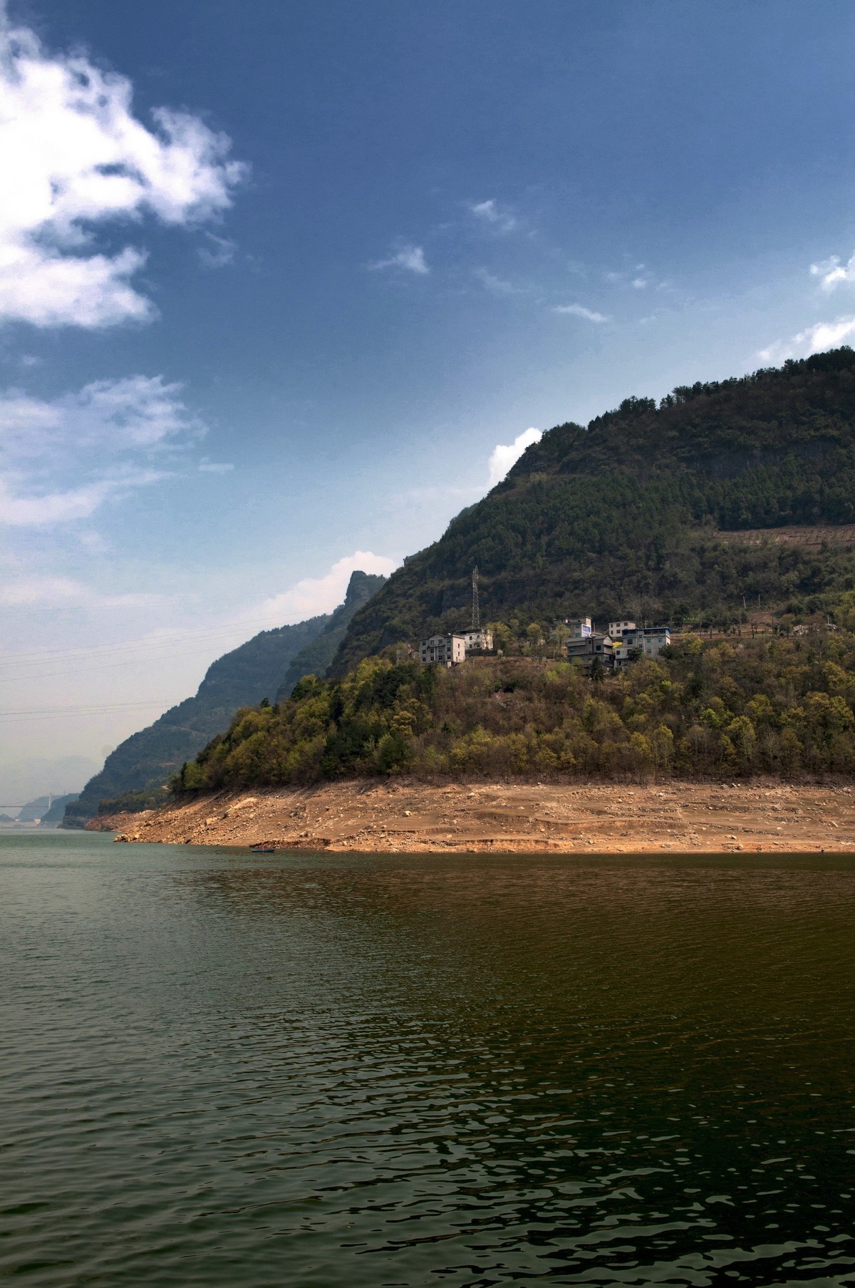 再发（船游大清江）