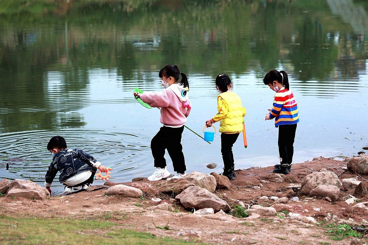 抓拍——开心游园人