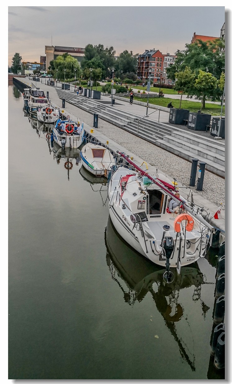 波兰行之--Starve留影