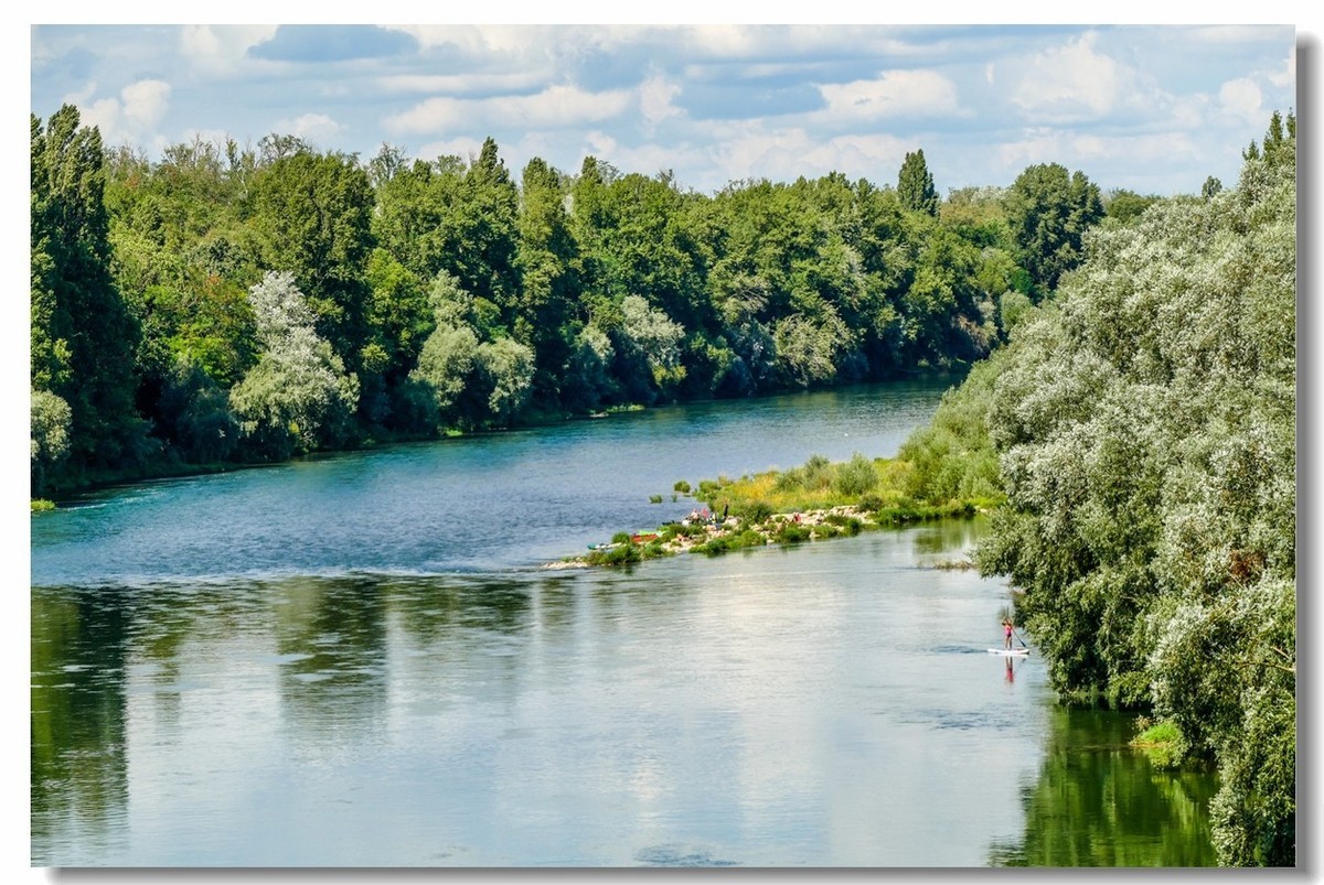 携“夏日莱茵”，拜望无锡星空(中国)师友，祝长夏安好！！！