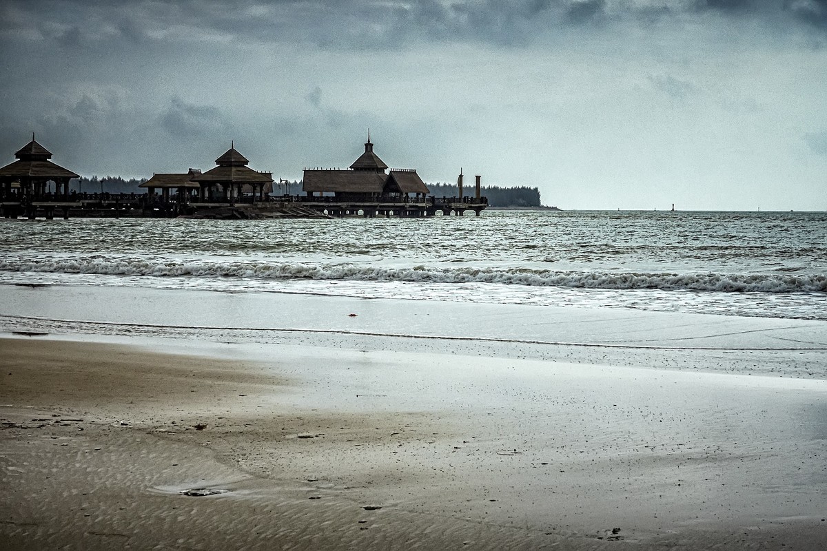 椰子之乡·文昌 · 高隆湾海上栈桥