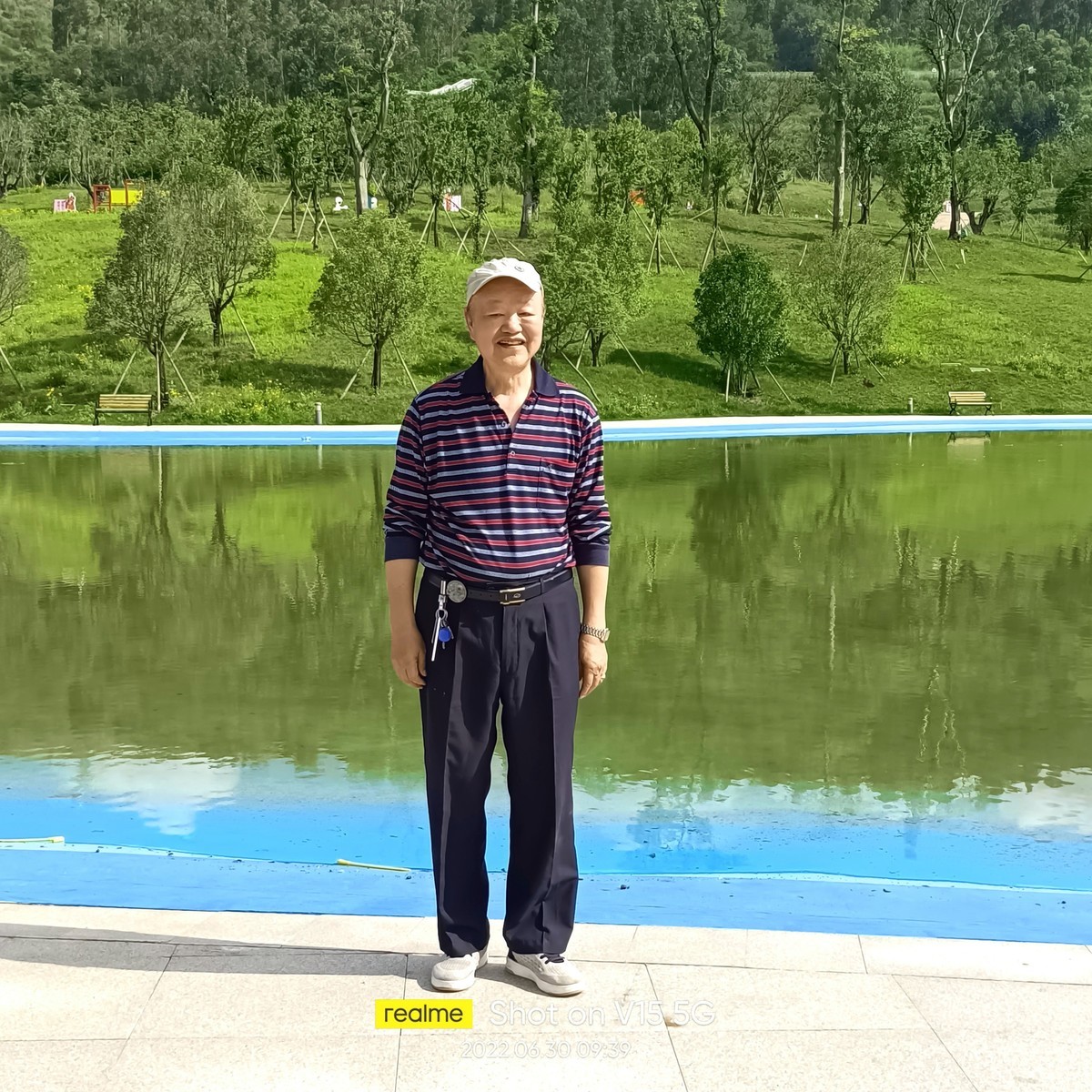 阳宗海民族服装表现