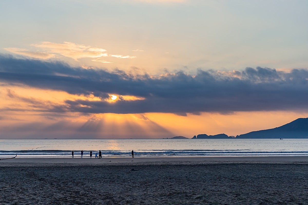 旅游记录 ：浙江 · 宁波 · 象山 · 半边山观堂
