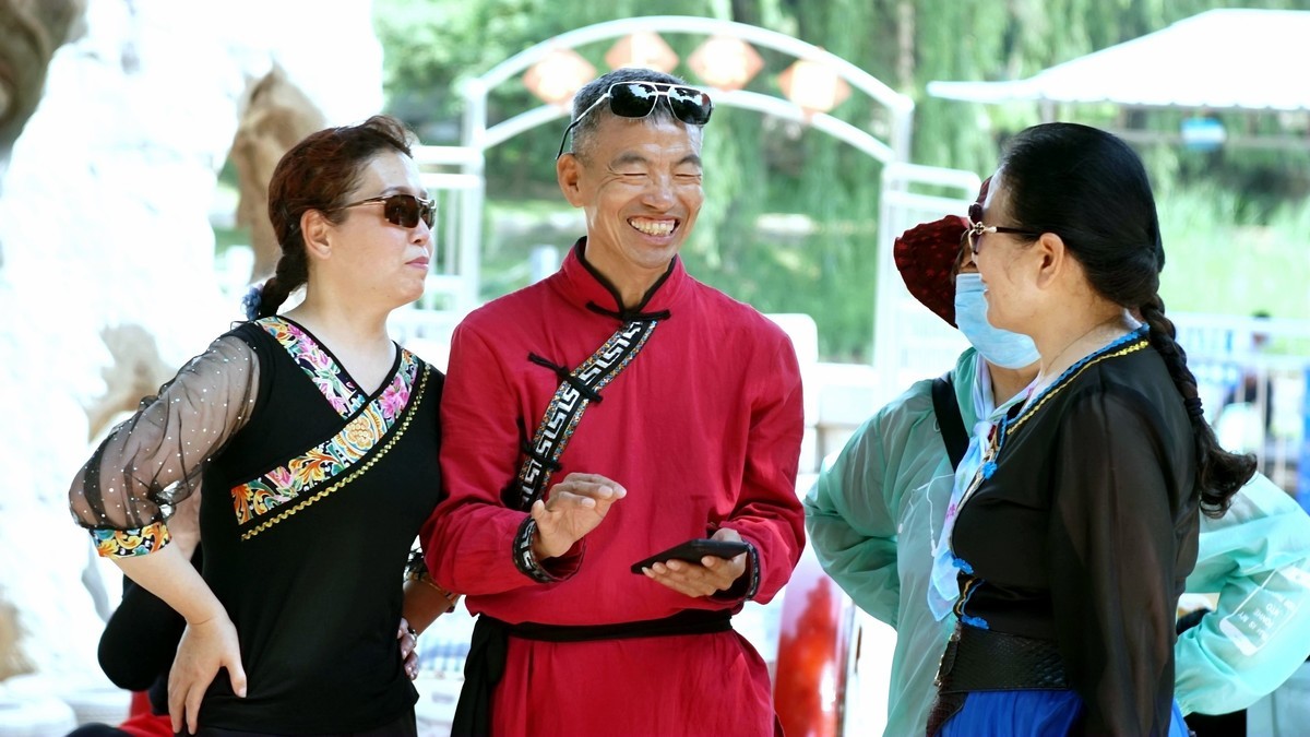 好事来了开心笑