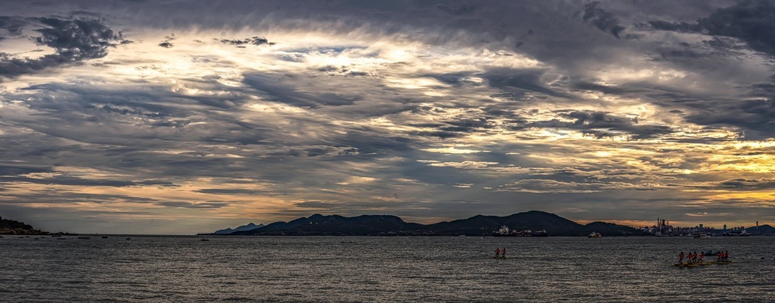 遥望西海岸 青岛