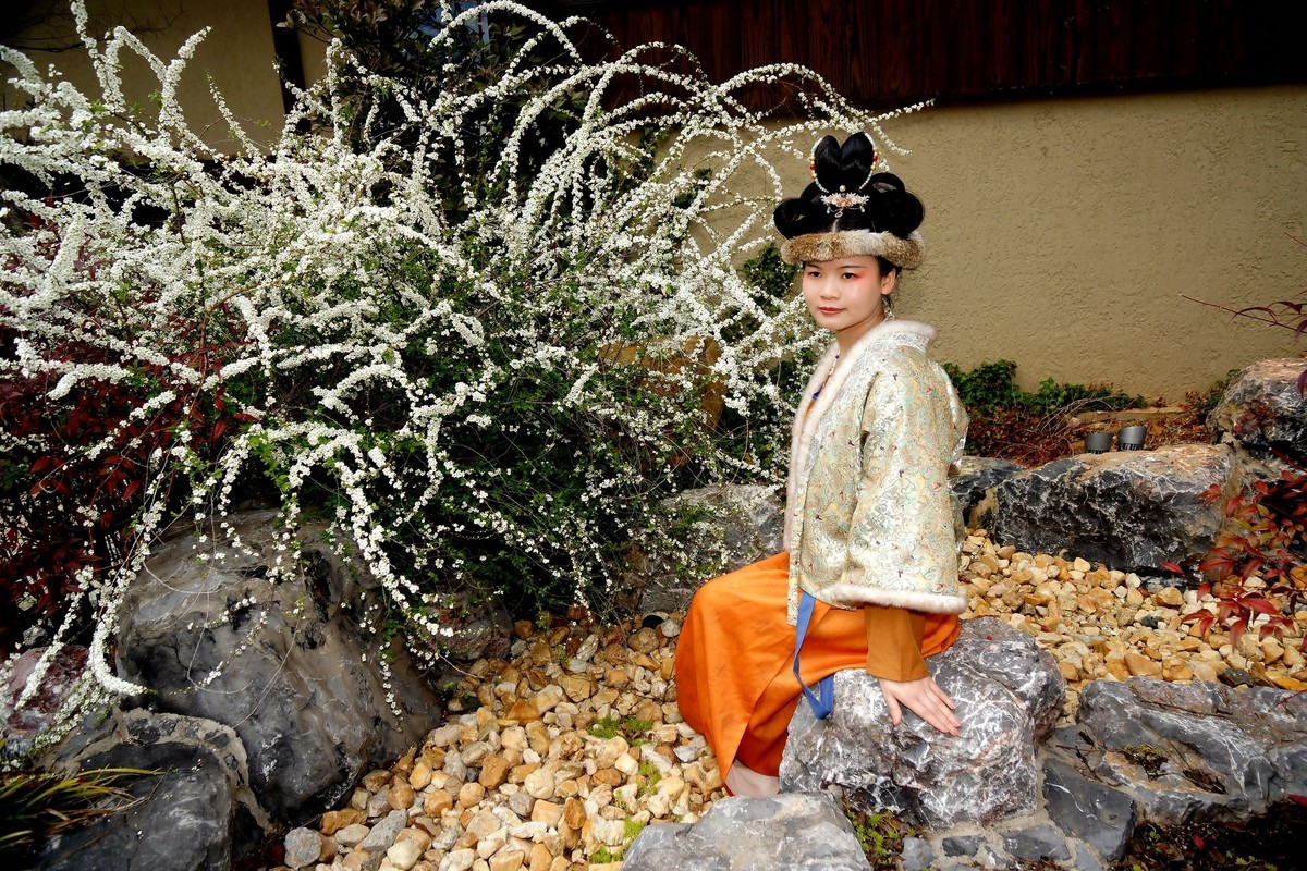 环境人像---东山问梅村的美女！