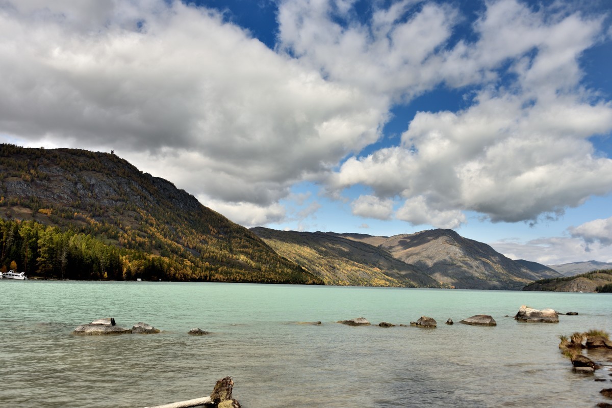 #留住美丽秋天# ——喀纳斯河畔风光【2】