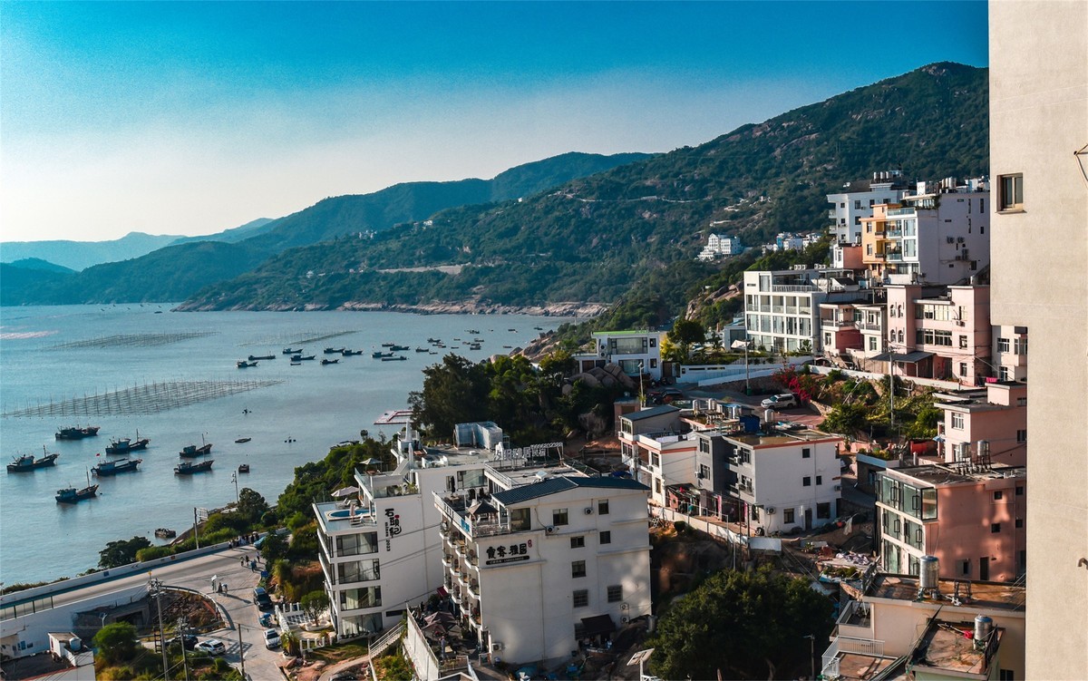 东壁村的短暂停留