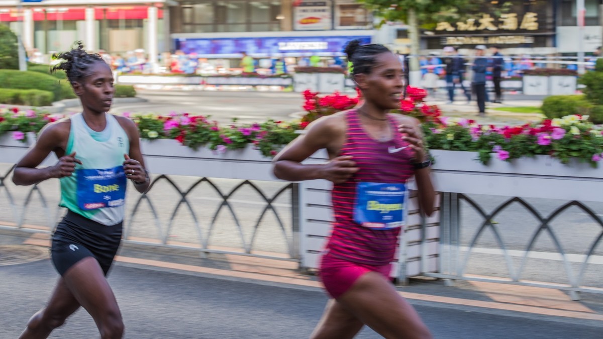 “大连新闻传媒集团”杯第33届大连马拉松赛之七