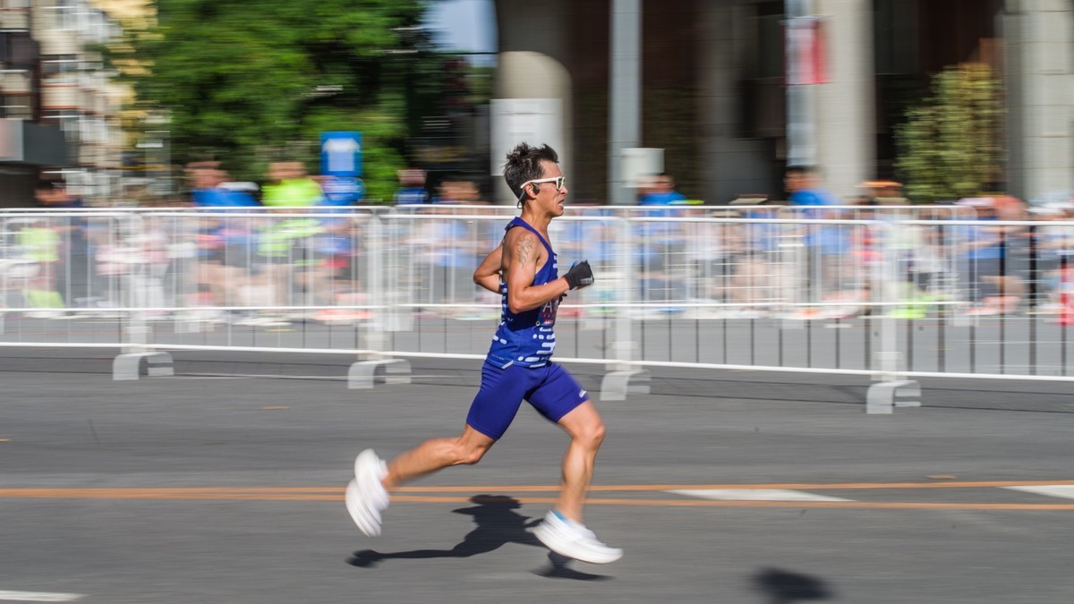 “大连新闻传媒集团”杯第33届大连马拉松赛之七