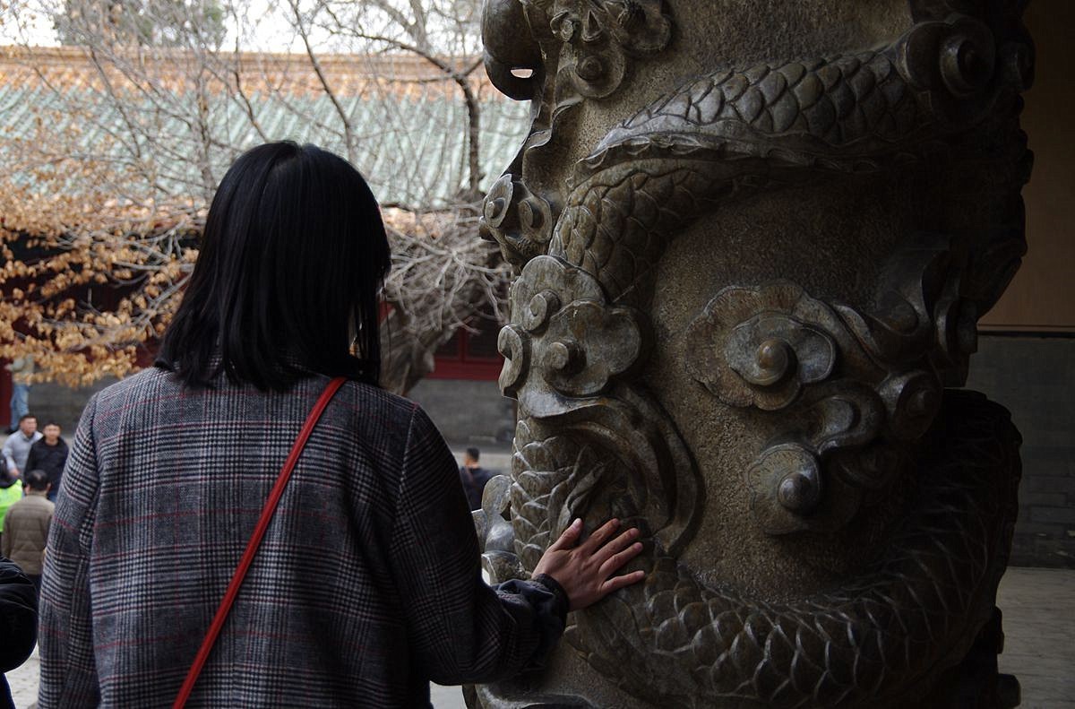 曲阜孔庙里的石雕龙柱-16P