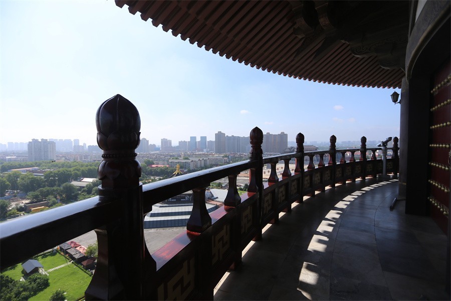 快闪雨后的洛阳主城区景象