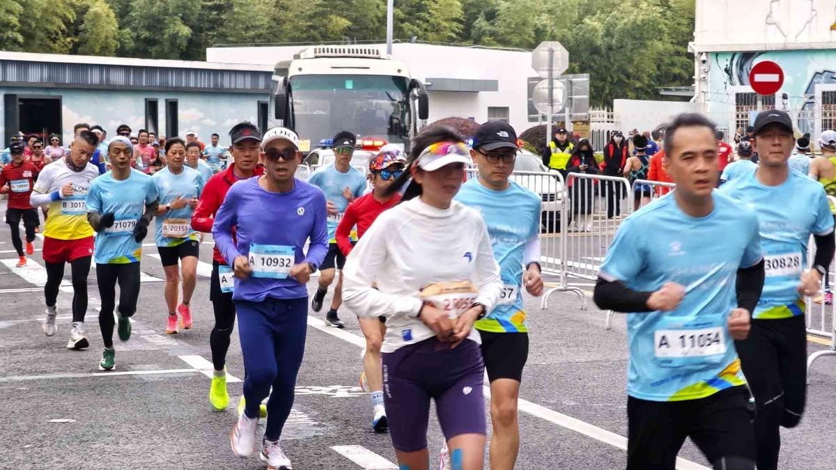 静安半程马拉松