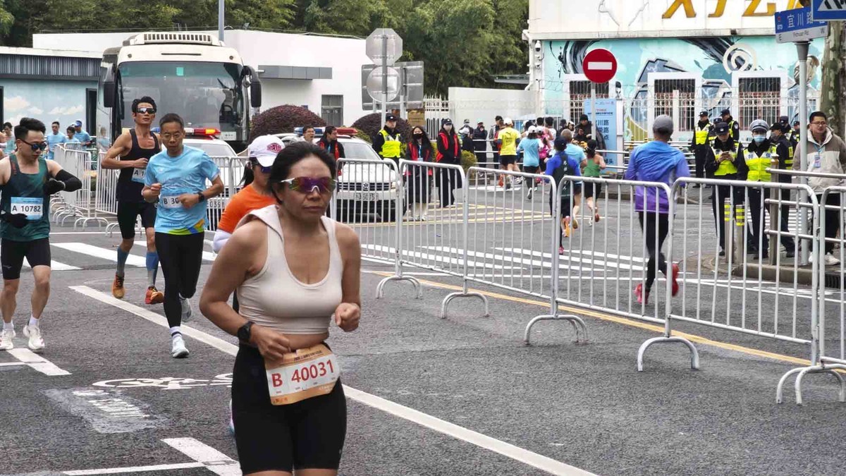 静安半程马拉松