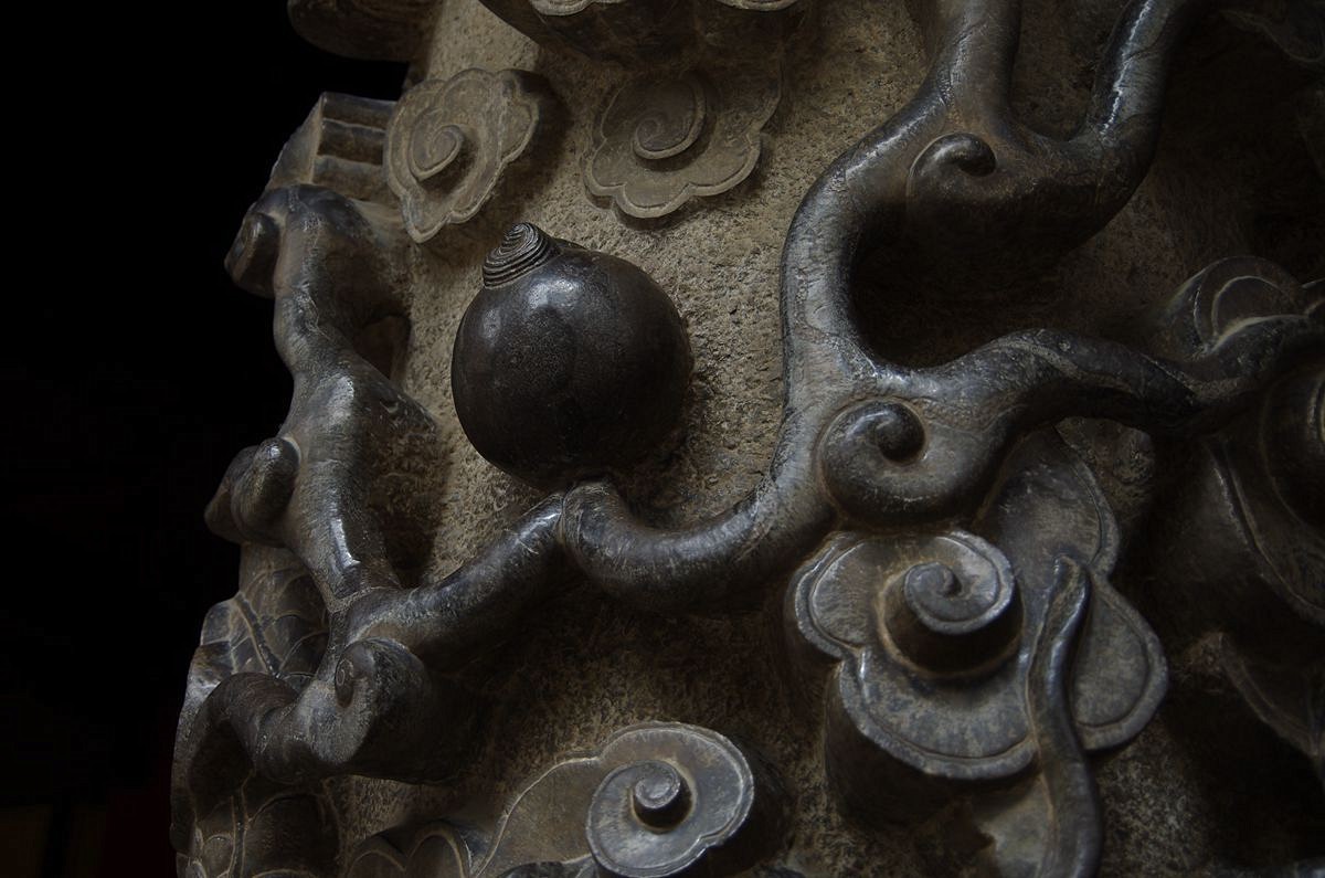 曲阜孔庙里的石雕龙柱-16P