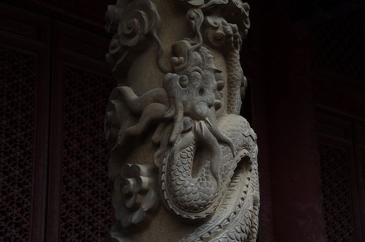 曲阜孔庙里的石雕龙柱-16P