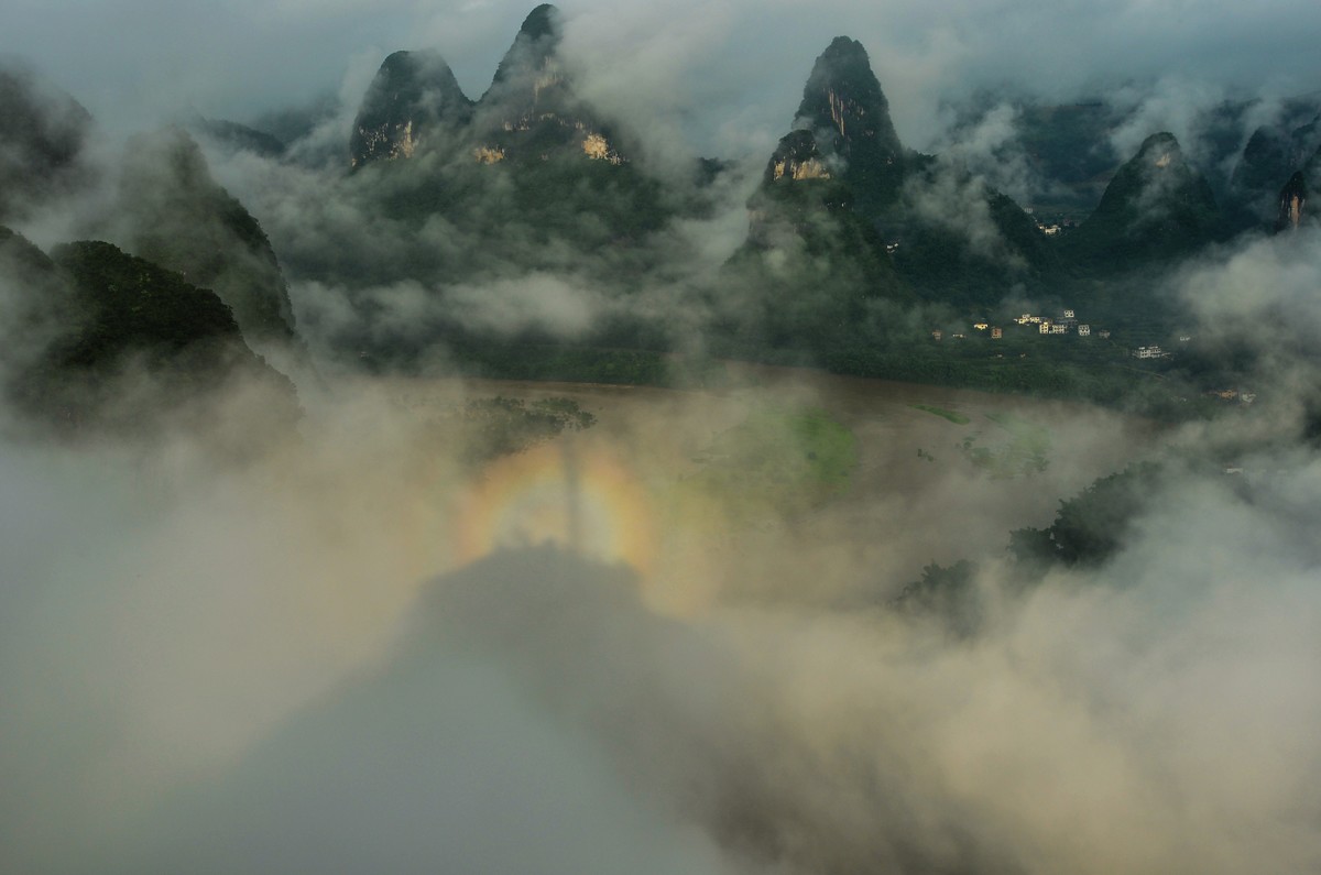 阳朔晨曲。。。。