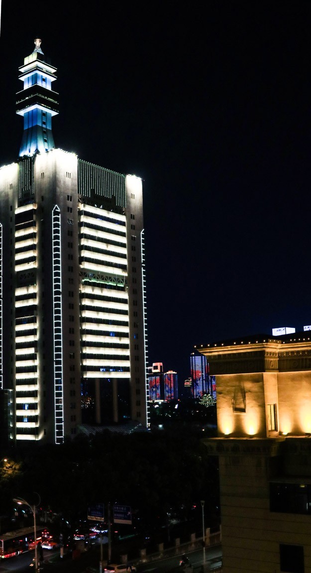 东南五省游之三十三——长沙湘江夜色