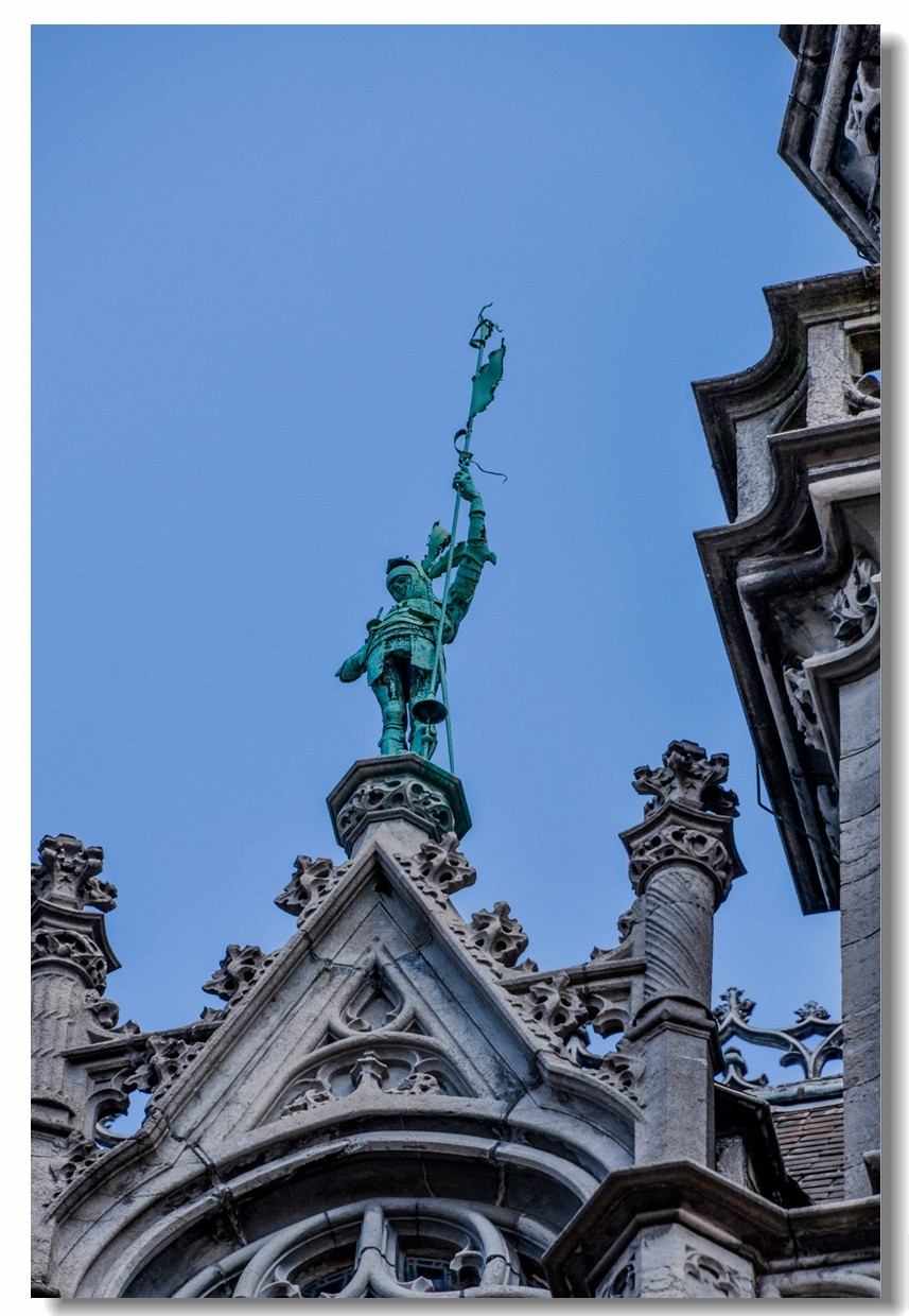 “金色广场”（比利时-布鲁塞尔）