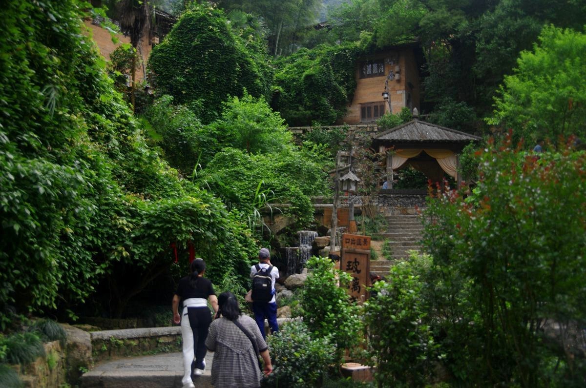 望仙谷在上饶的什么县 ChMkK2TXYbmIXmWjAAOpaVf_gsEAATqWQPZLbYAA6mB885.jpg