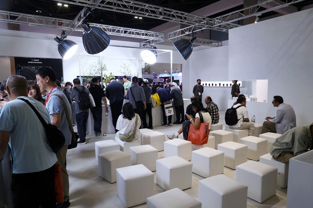 摄影器材展现场