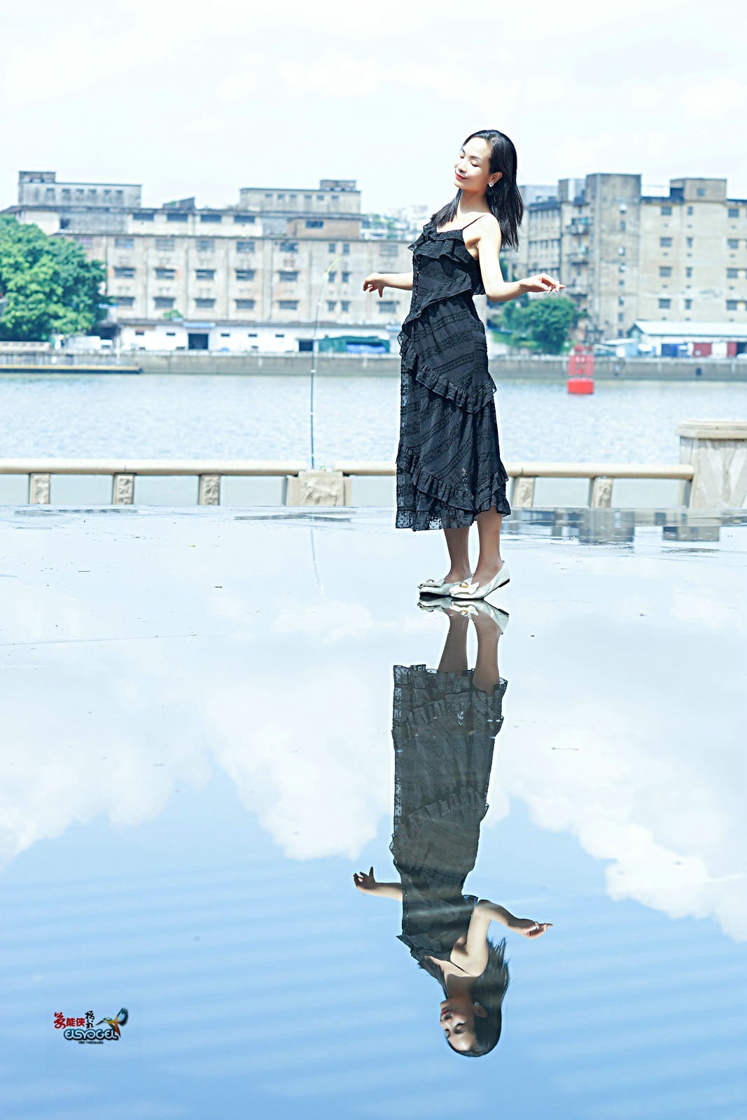 【水波观影美女】---小杨