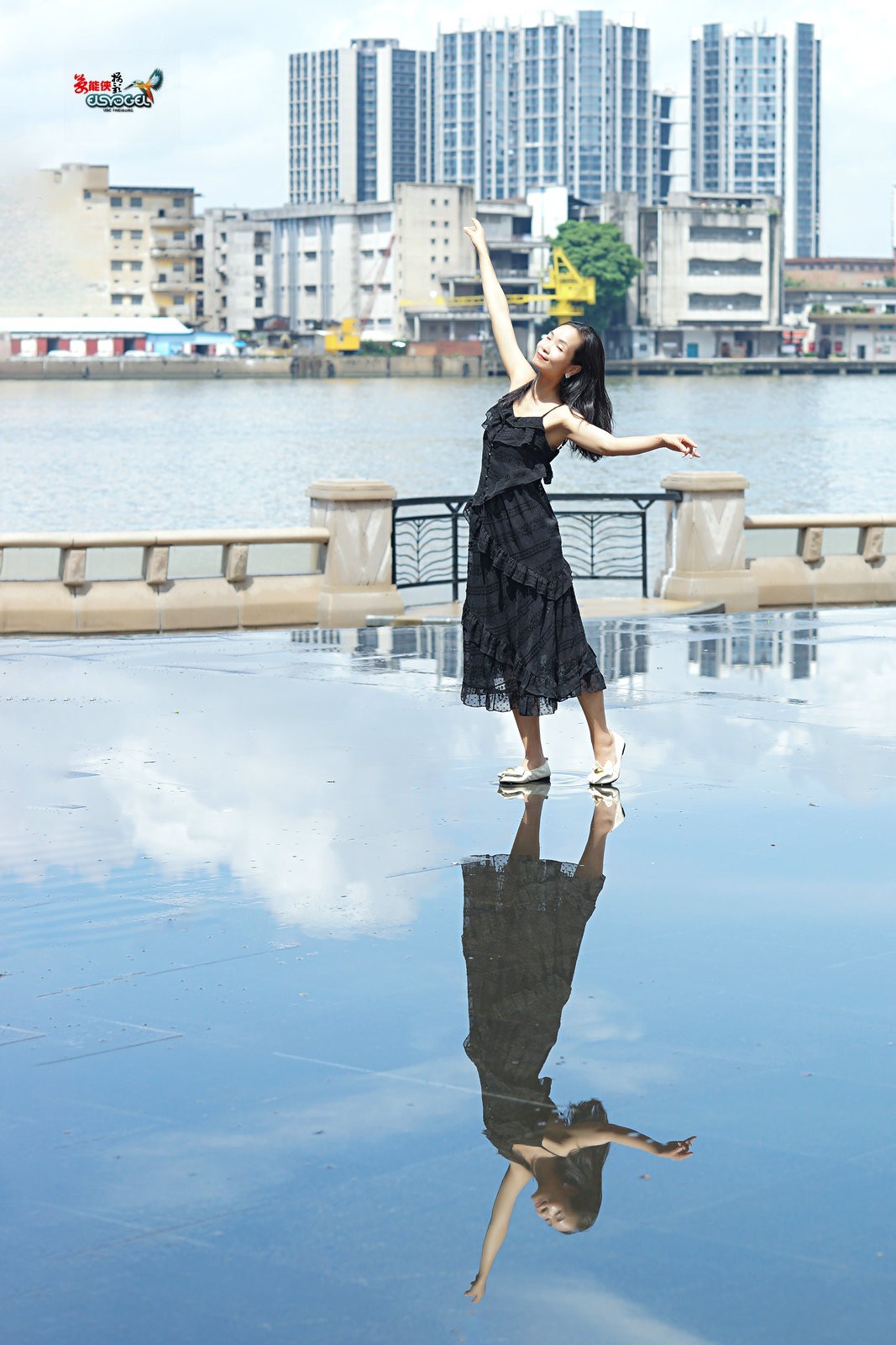 【水波观影美女】---小杨