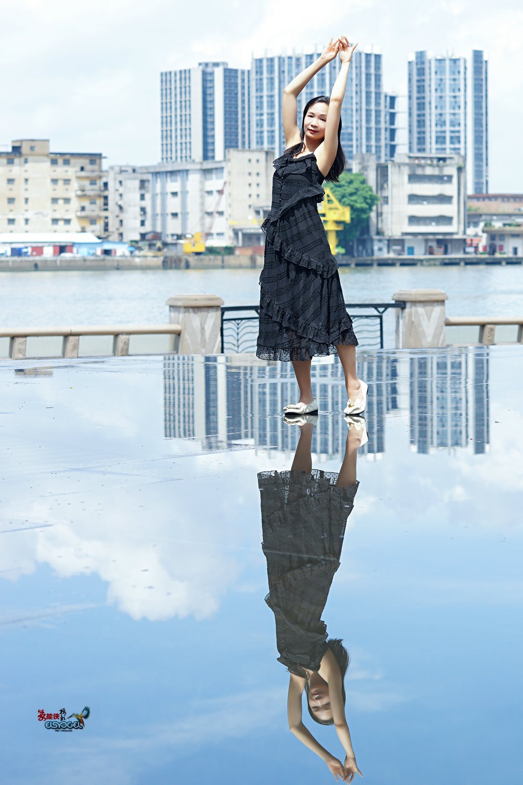 【水波观影美女】---小杨