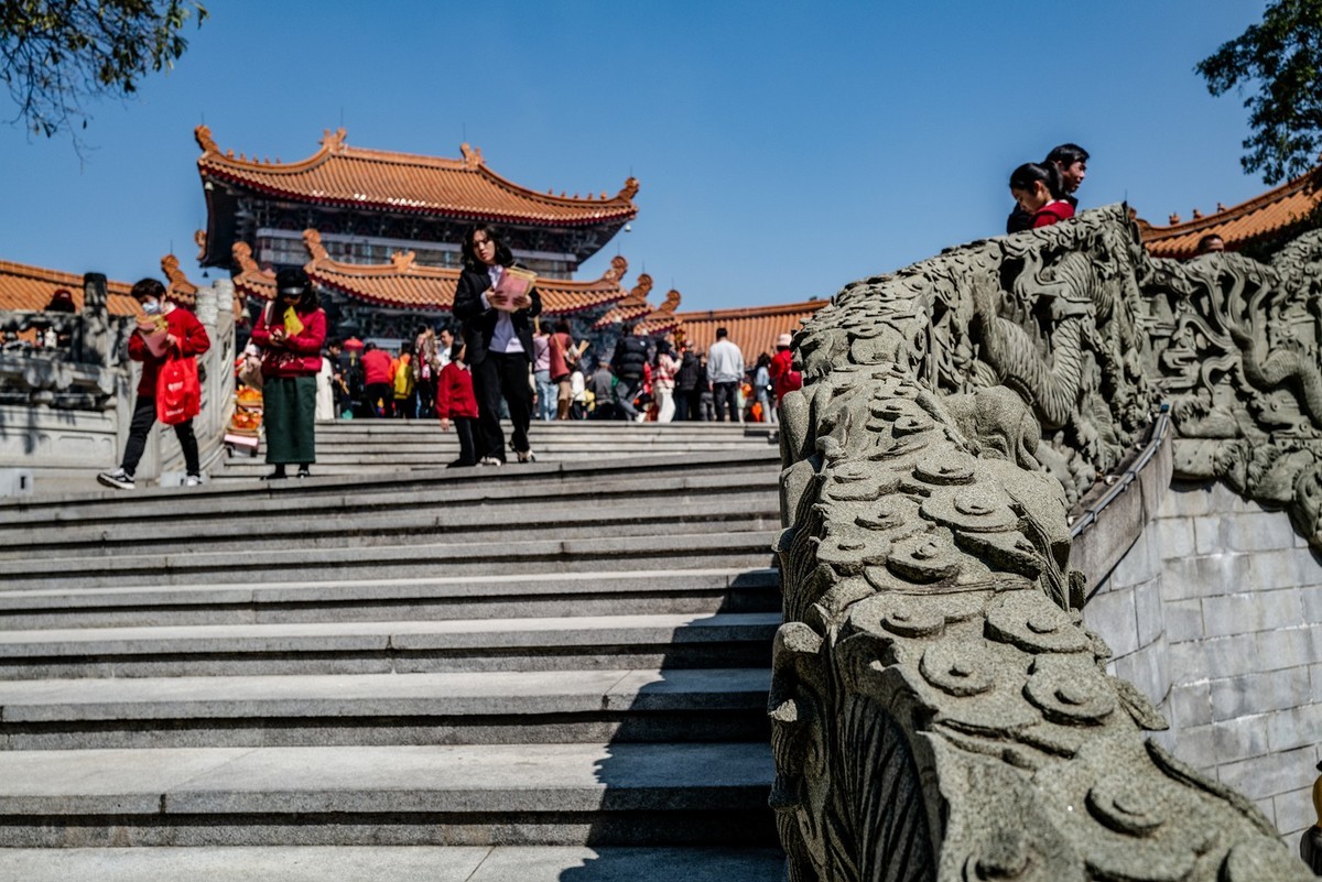 Lecia Q2 (广州玄缘道观) 年初三拜太岁