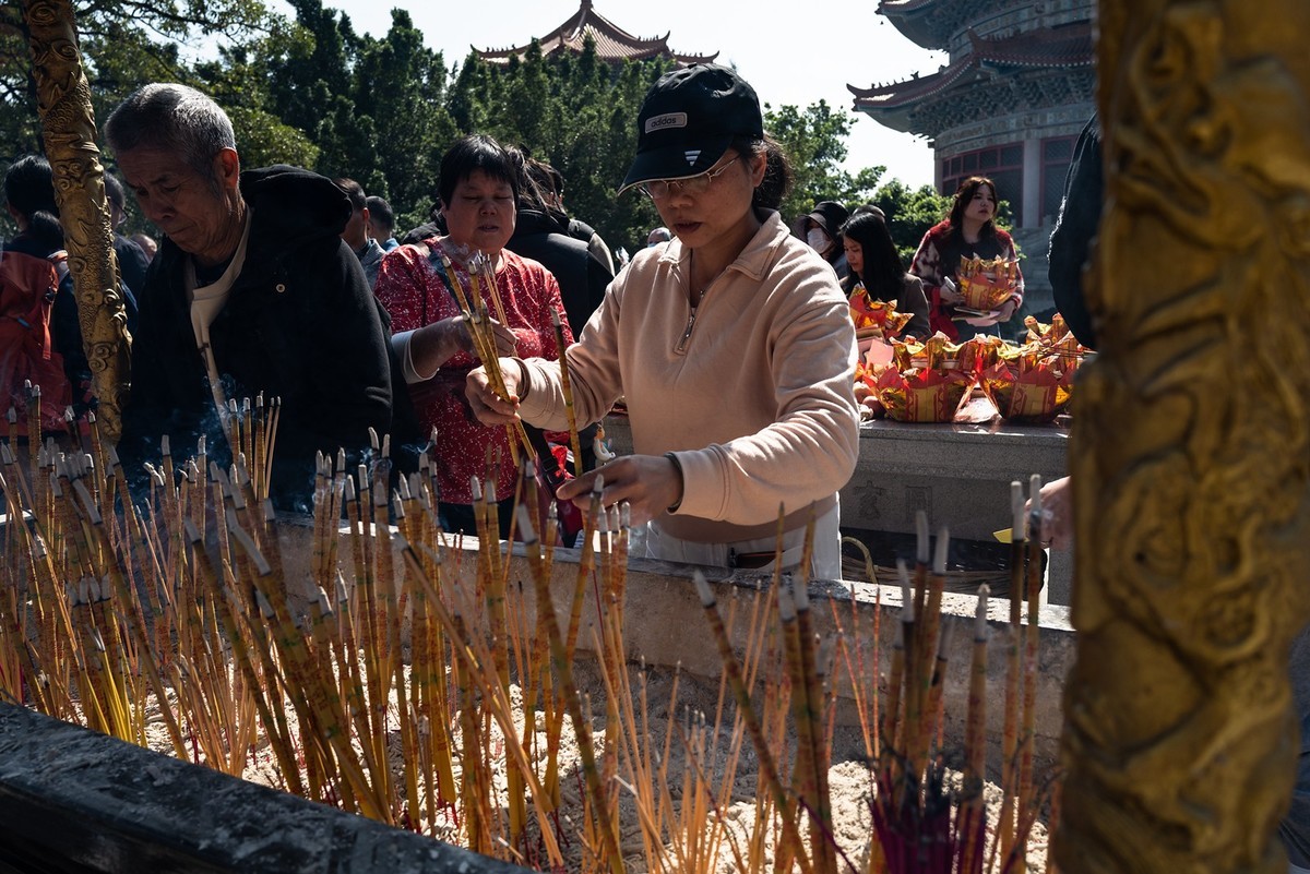 Lecia Q2 (广州玄缘道观) 年初三拜太岁