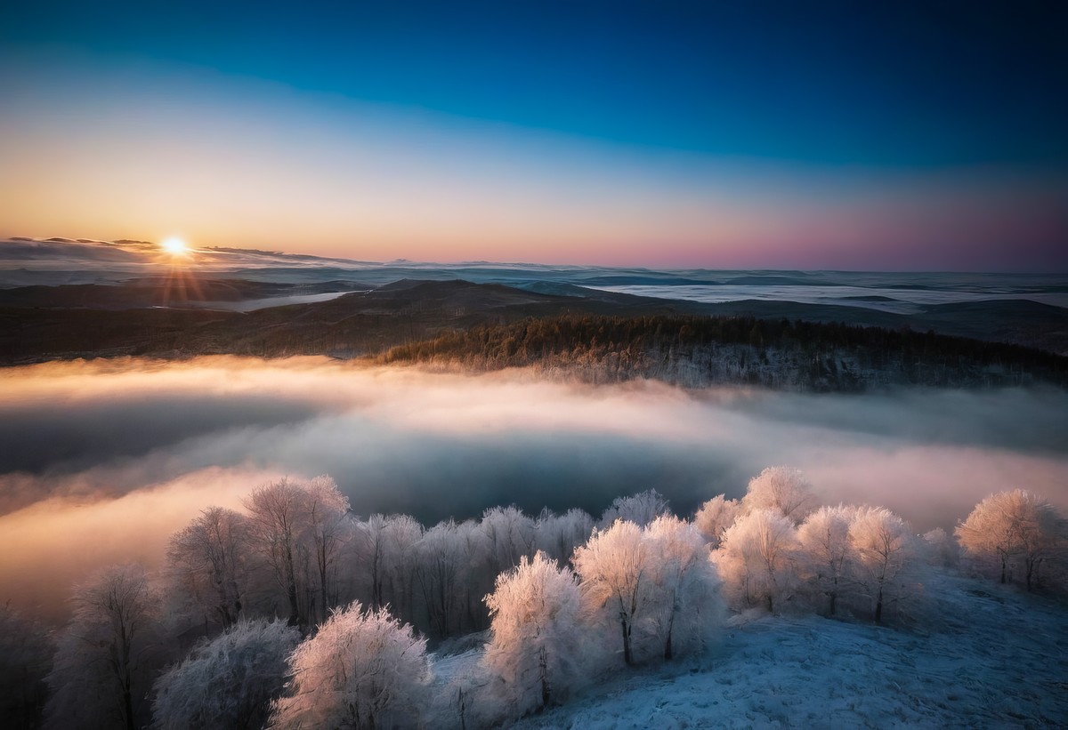 日出下的风情：心灵之旅的宁静与洗涤
