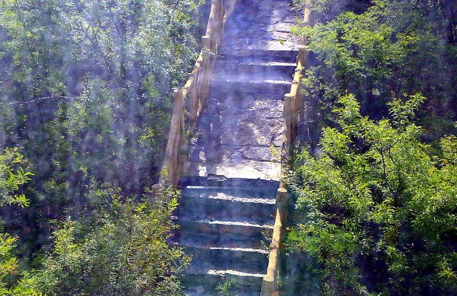 《不老松：纪实摄影》【大好河山系列报導】媧皇宫 (5)翻三座山顶的索道！