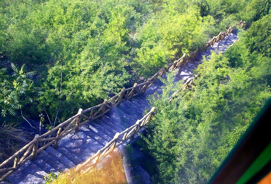 《不老松：纪实摄影》【大好河山系列报導】媧皇宫 (5)翻三座山顶的索道！