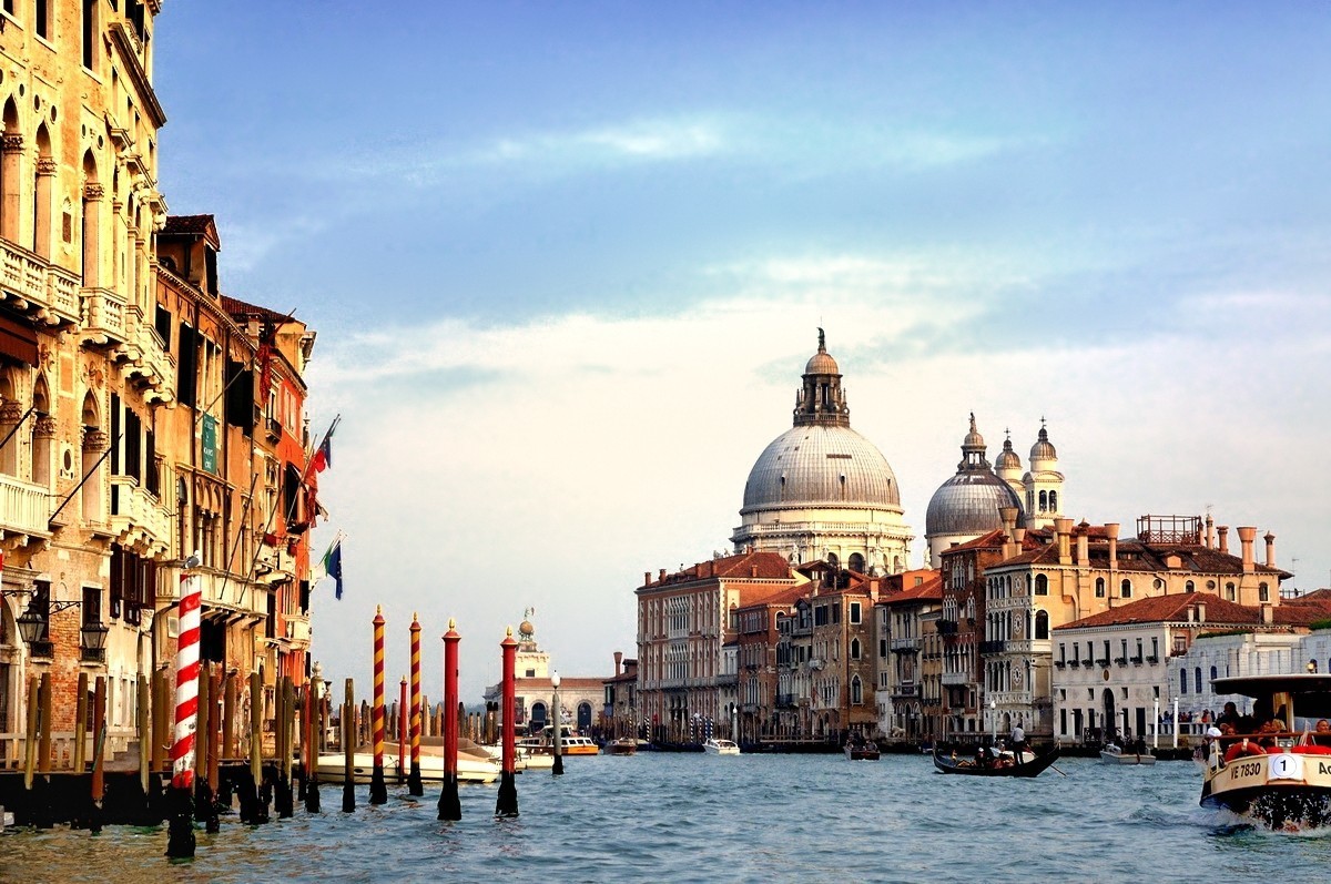 夕阳下的威尼斯水城