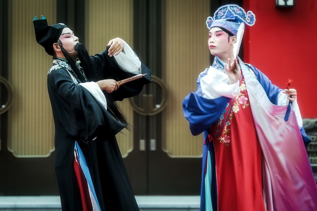 川剧折子戏：《摘红梅》