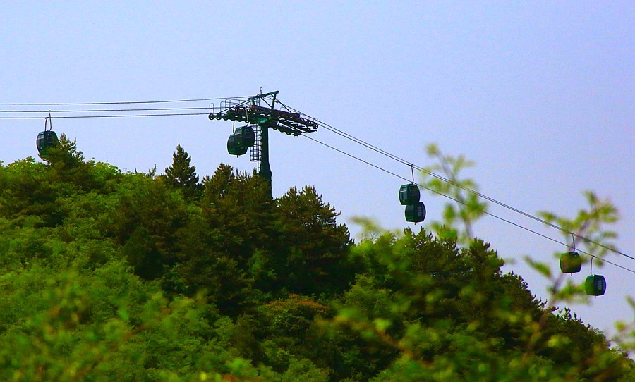 《不老松：纪实摄影》【大好河山系列报導】媧皇宫 (5)翻三座山顶的索道！