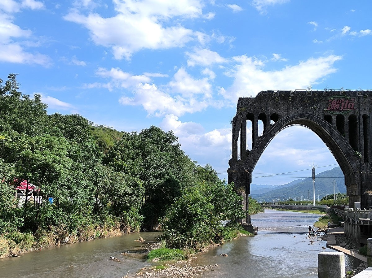2024夏 海南环岛行（195）“断桥”的来历