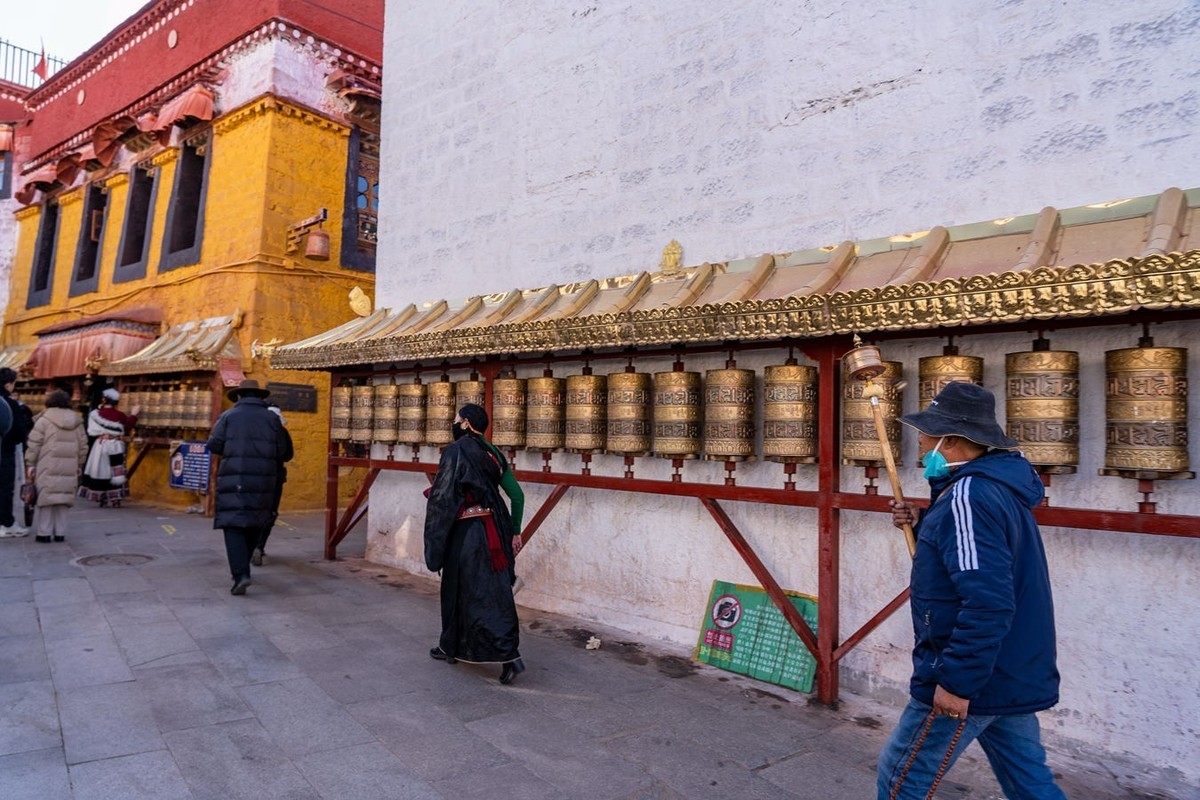 a7C+ FE 24-105 G ( 西藏掠影 )二